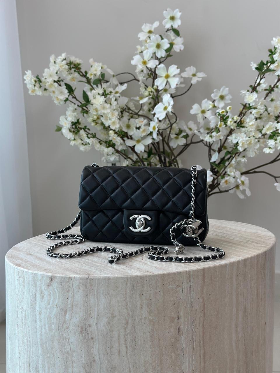 CHANEL Lambskin Quilted Classic Women Double Flap Medium Handbag in Dubai - Image 2