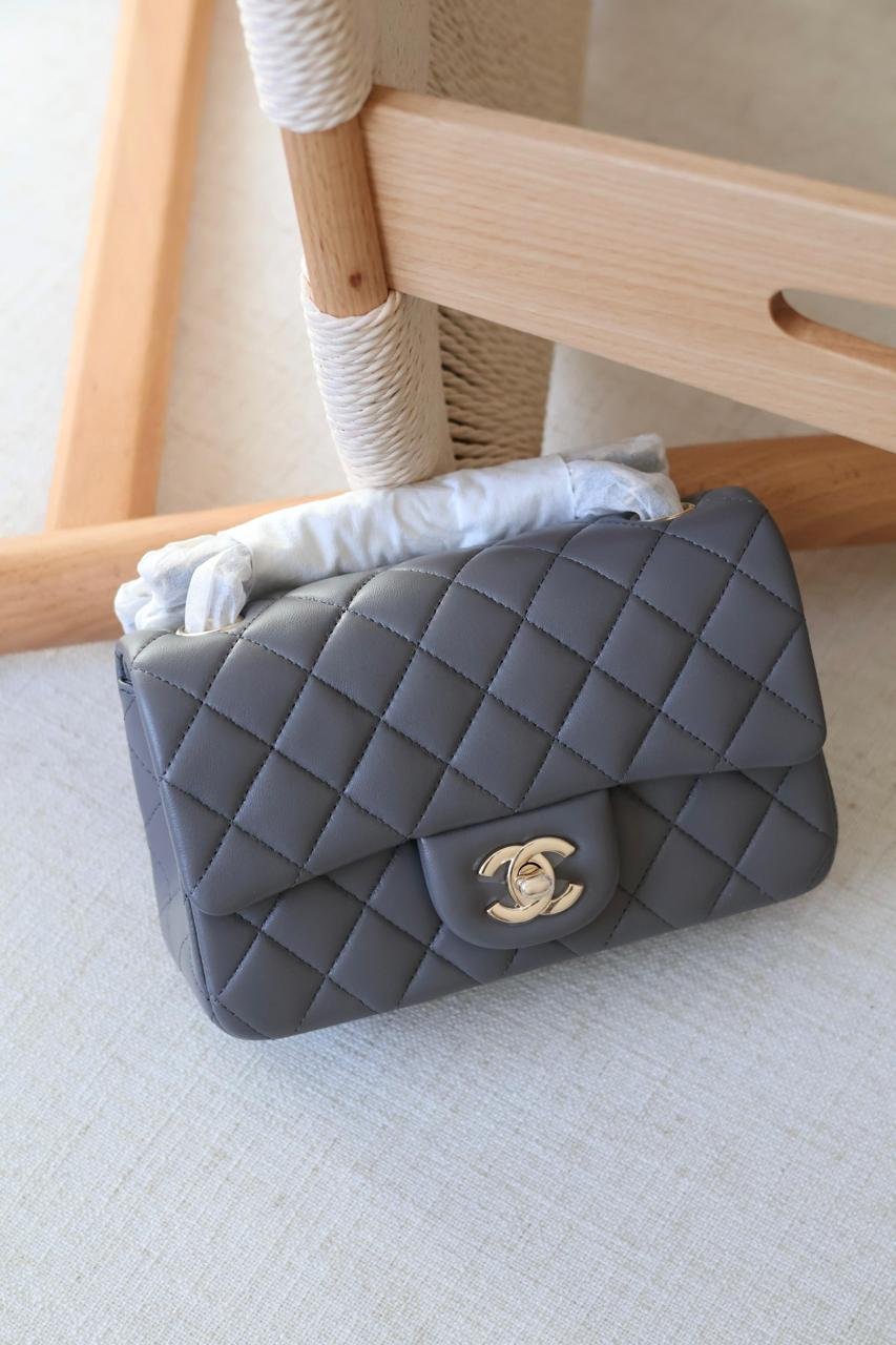 Chanel Rectangle quilted lambskin leather Women Classic Double Flap Handbag in Dubai - Image 9