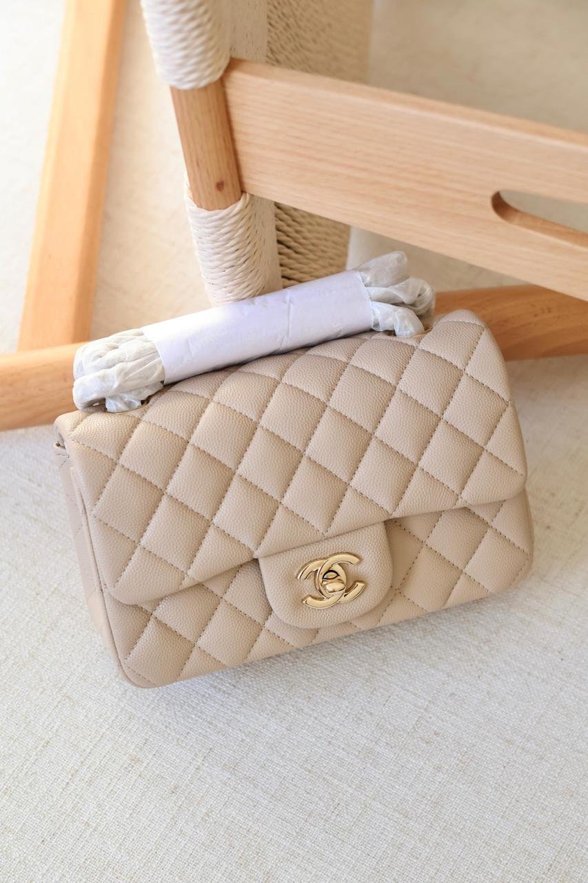 Chanel Rectangle quilted lambskin leather Women Classic Double Flap Handbag in Dubai - Image 6