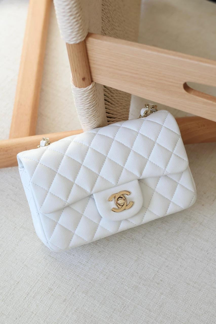 Chanel Rectangle quilted lambskin leather Women Classic Double Flap Handbag in Dubai - Image 4