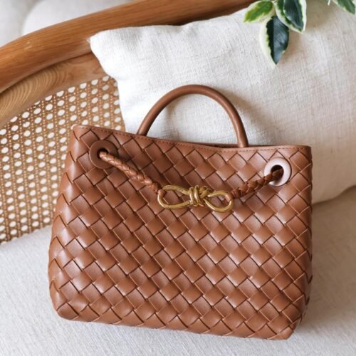 Bottega Veneta Andiamo Women Top Handle bag