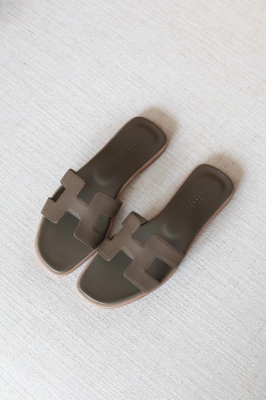 Hermes Oran Suede Goatskin Sandals – H Cut-Out Flat Sandals for women in Dubai - Image 10