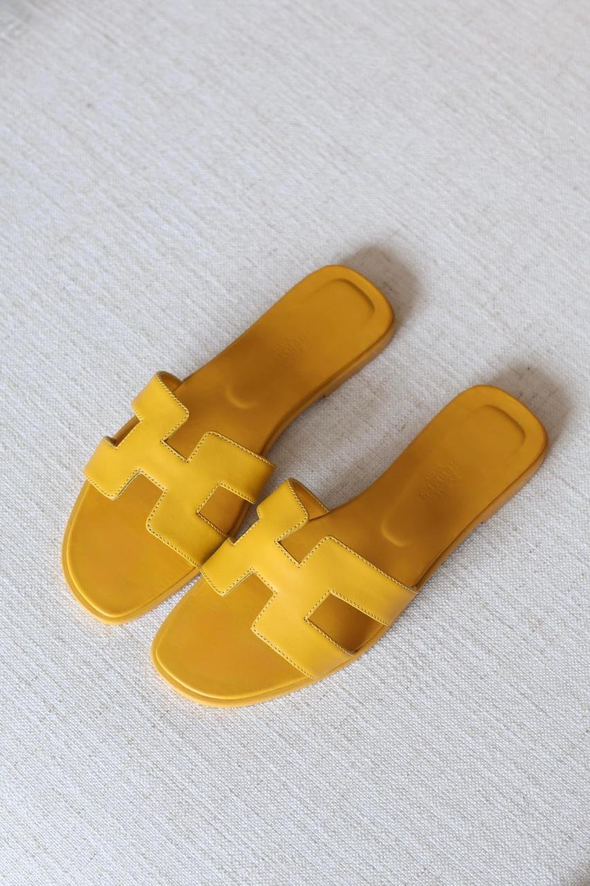 Hermes Oran Suede Lambskin Sandals – H Cut-Out Summer Flats for women in Dubai - Image 14