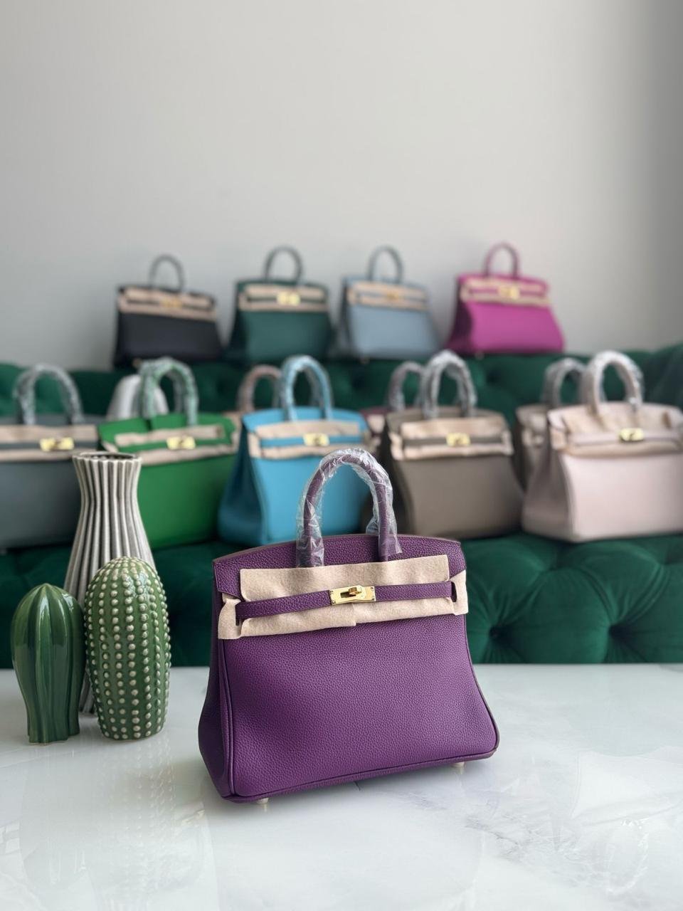 Hermes Birkin 25 Rouge H Togo Leather Bag for women in Dubai - Image 10