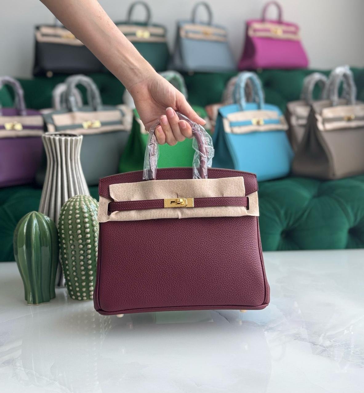 Hermes Birkin 25 Rouge H Togo Leather Bag for women in Dubai - Image 5