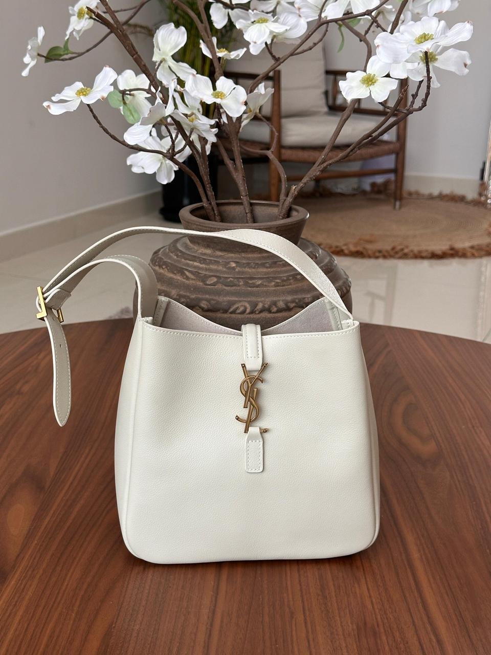 SAINT LAURENT Le 5 A 7 Small Grained Leather Shoulder Bag for women in Dubai - Image 5