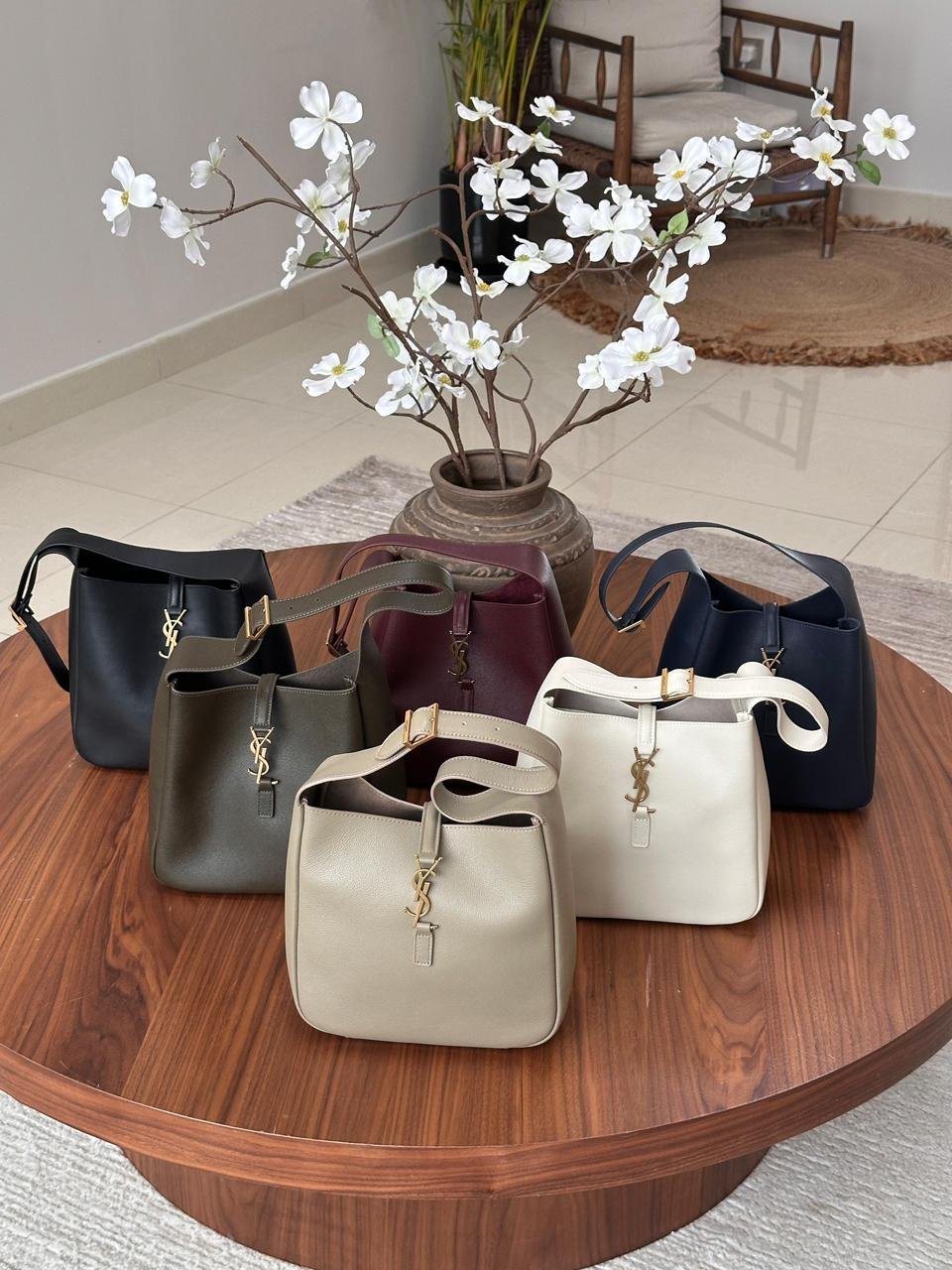 SAINT LAURENT Le 5 A 7 Small Grained Leather Shoulder Bag