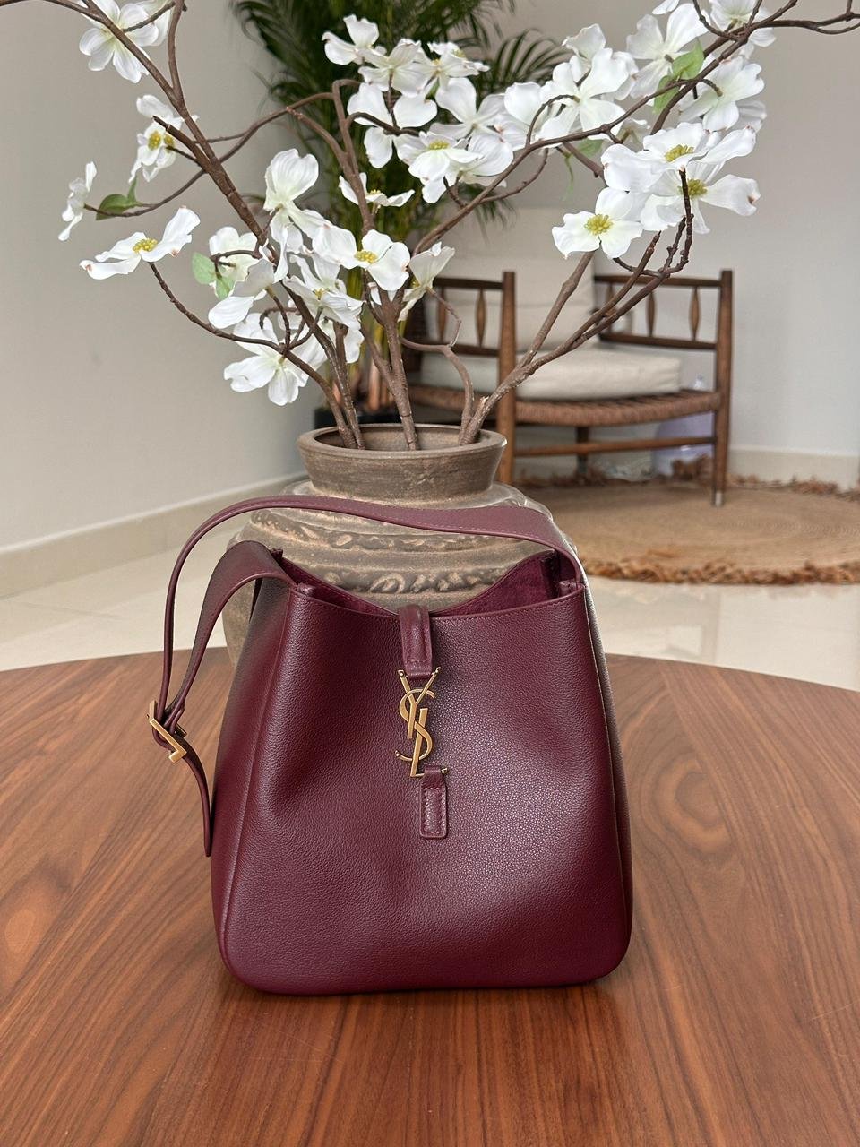 SAINT LAURENT Le 5 A 7 Small Grained Leather Shoulder Bag for women in Dubai - Image 2