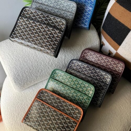 Goyard Goyardine Coated Canvas Jouvence Toiletry Pouch Bag in Dubai
