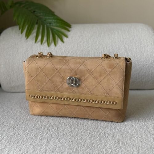 Chanel CC Chain Detail Diamond Quilted Suede Flap Bag in Dubai