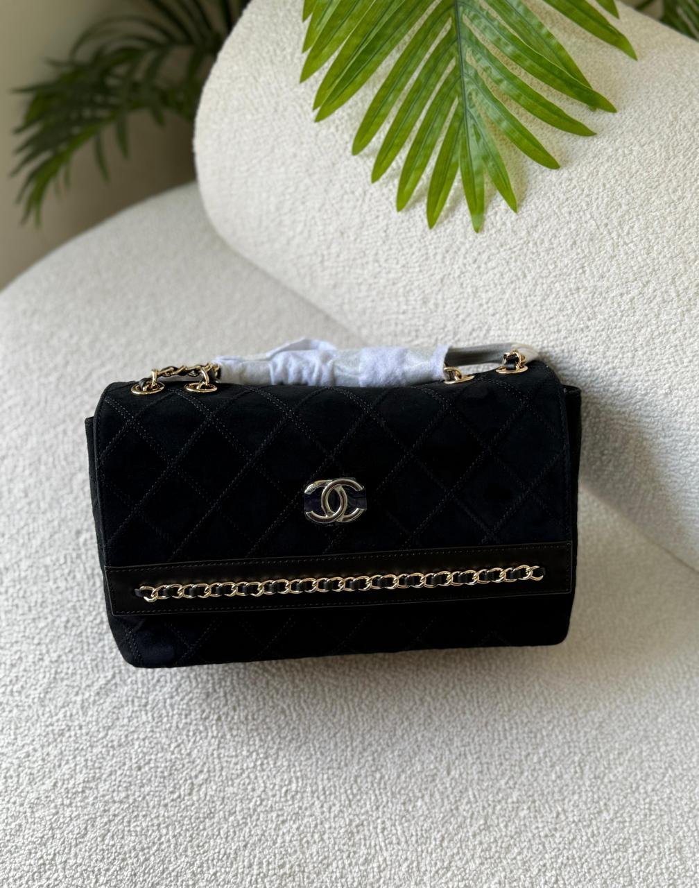 Chanel CC Chain Detail Diamond Quilted Suede Flap Bag in Dubai