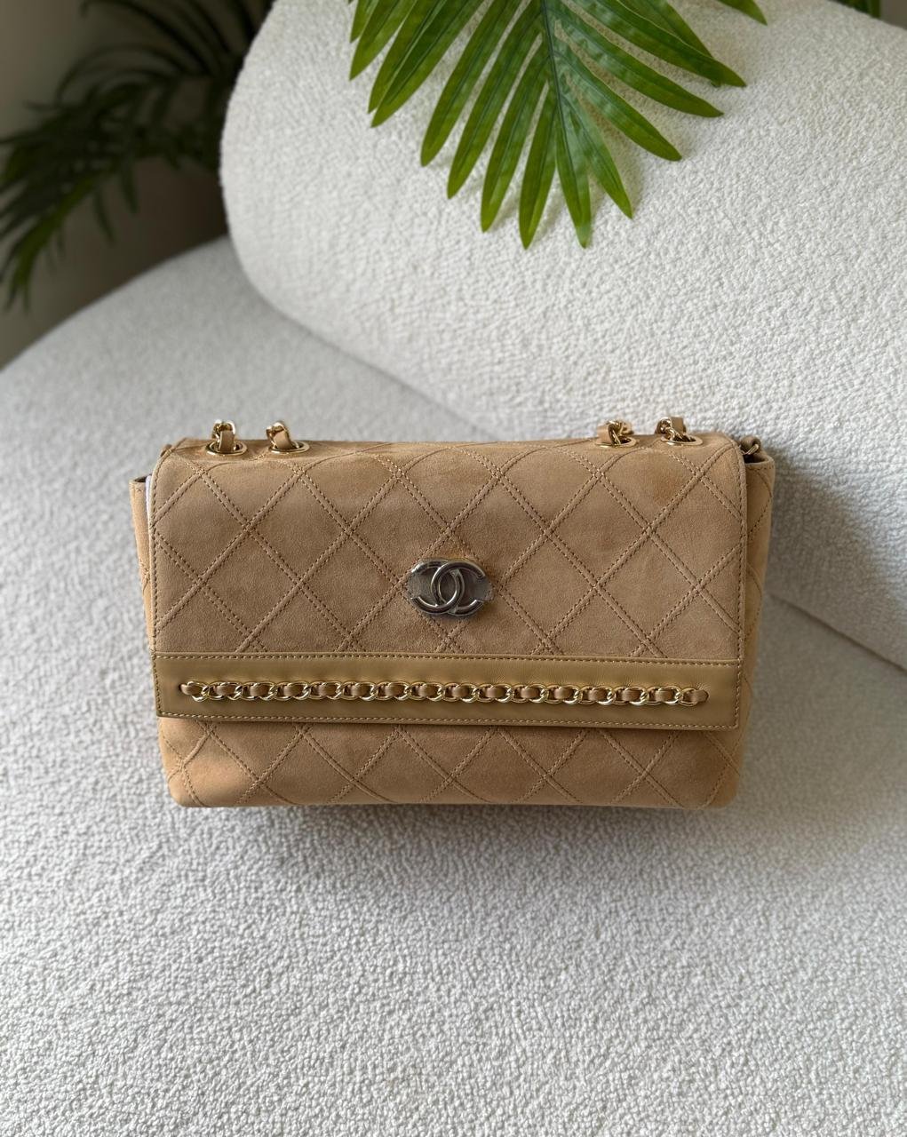 Chanel CC Chain Detail Diamond Quilted Suede Flap Bag in Dubai