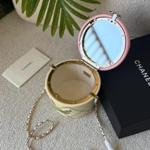 Chanel Ice Cream Minaudiere Plexi Strass Gold-Tone Clutch in Dubai