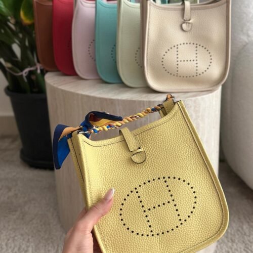 Hermes Evelyne TPM Taurillon Clemence Crossbody bag in Dubai